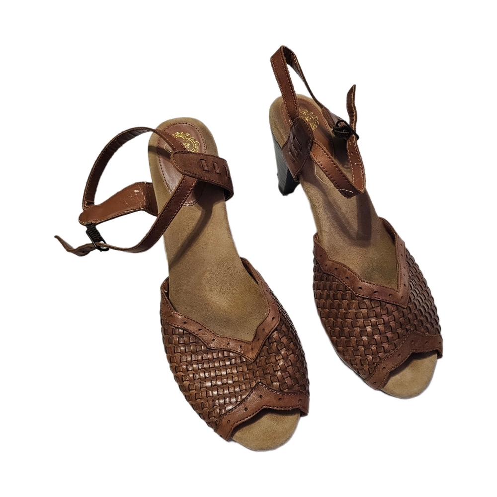 Leather slingback woven peep toe strappy heel sandal size 10